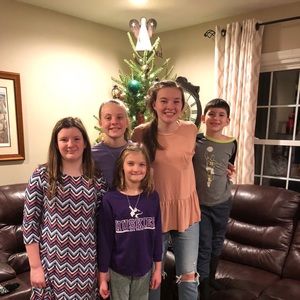 Meet your Posher, Ada